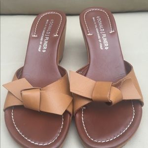 Donald Pliner slip ons wedge shoe